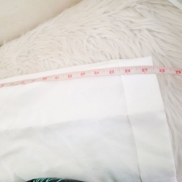 Liz Claiborne Audra white pants cuffed hem - Picture 4 of 9